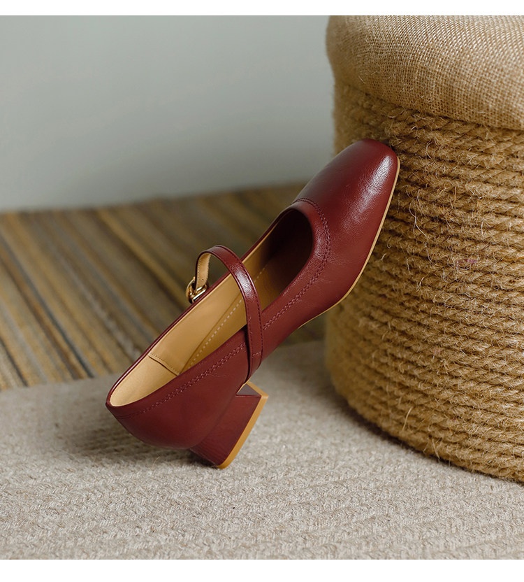 Brautschuhe im Mary Jane Retro Style Brautschuhe im Mary Jane Retro Style