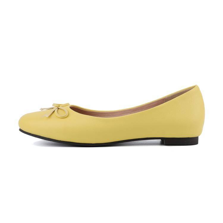 Women’s Plus Size Multi-Color Pumps