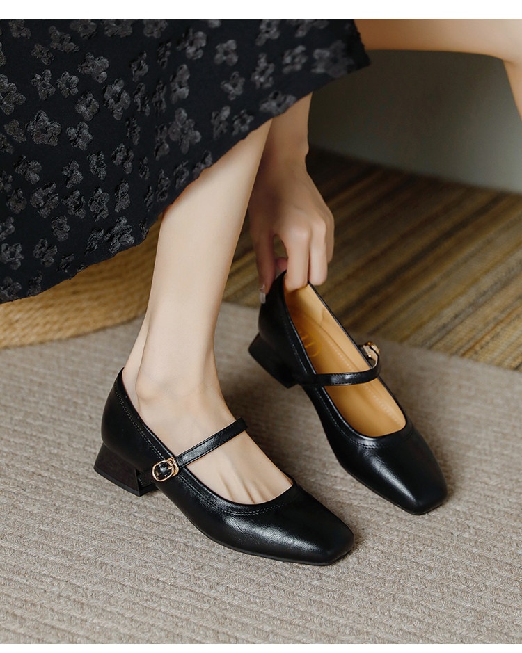 Brautschuhe im Mary Jane Retro Style Brautschuhe im Mary Jane Retro Style