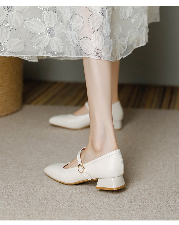 Brautschuhe im Mary Jane Retro Style Brautschuhe im Mary Jane Retro Style