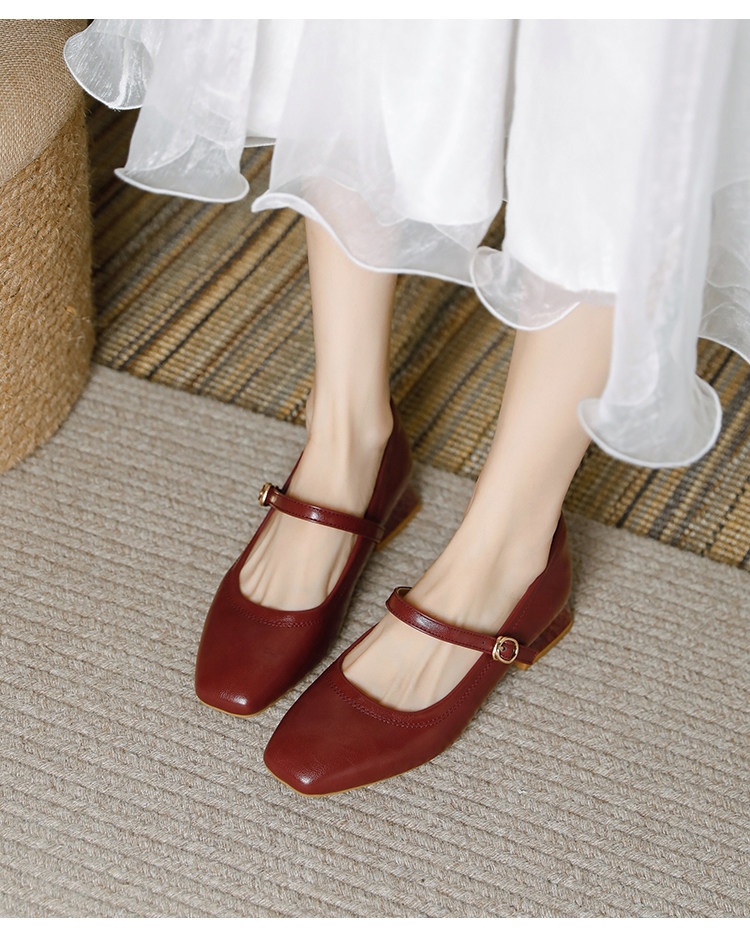 Brautschuhe im Mary Jane Retro Style Brautschuhe im Mary Jane Retro Style