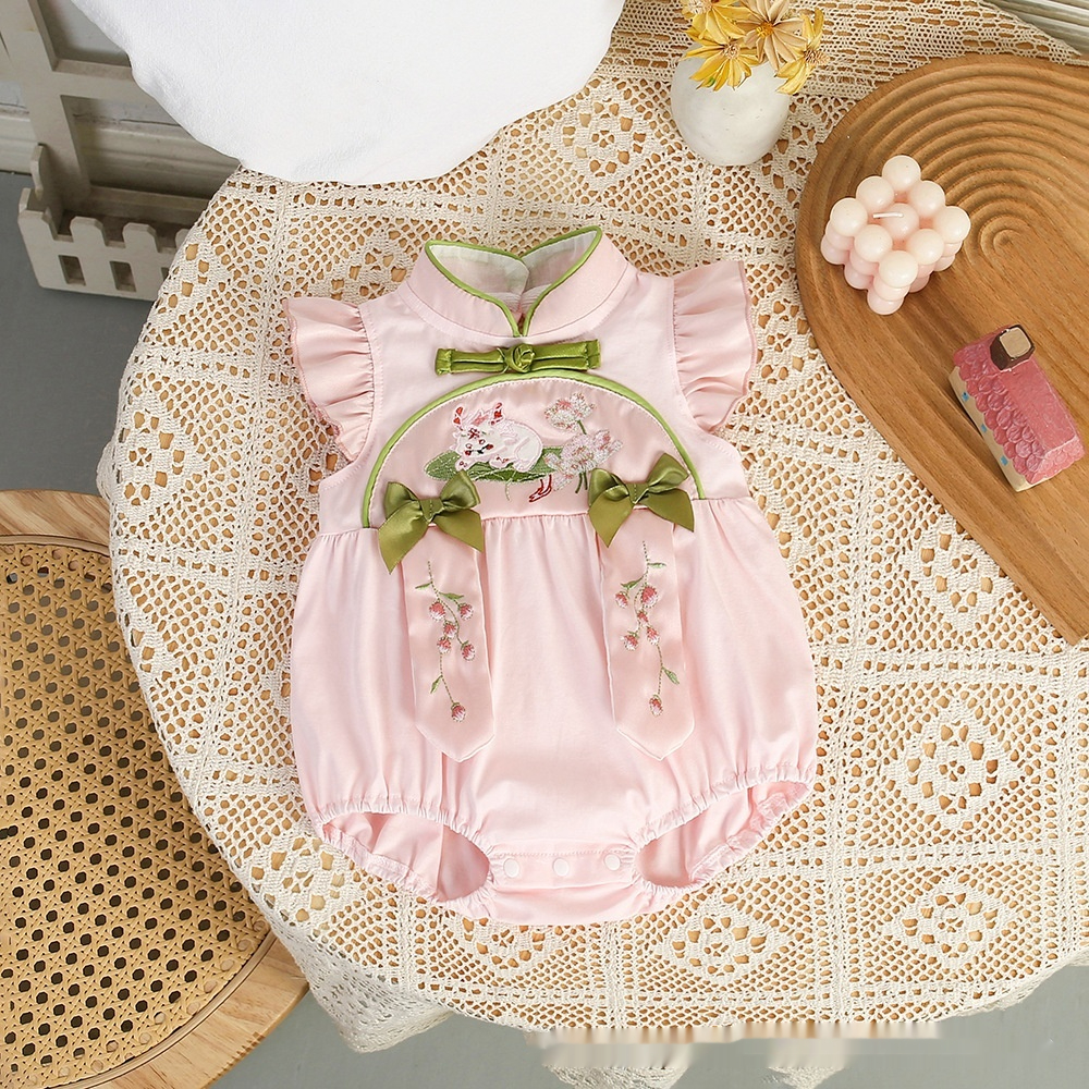 Chinese Style Designed Baby Crawling Romper