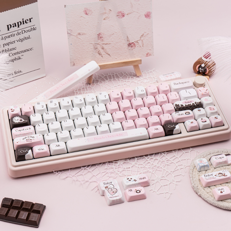 Crisp Peach-flavored Chocolate With Heart-shaped Heat-sublimated Custom Mechanical Keyboard Keycaps