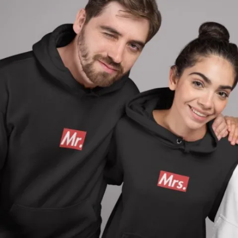 Fashionable Unisex Solid-color Hooded Sweatshirt for Couples
