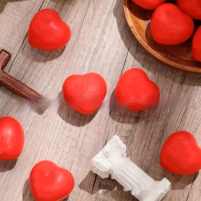 Red Heart-shaped Foam Sponge PU Peach-heart Grip Ball