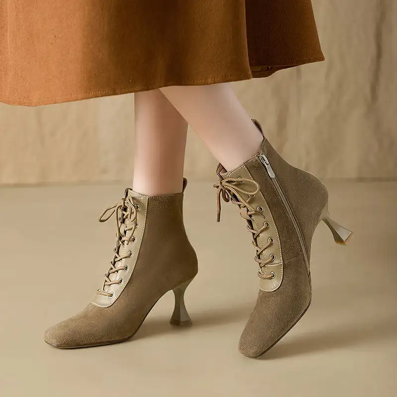 Retro Brown Leather Square-Toe Short Boots With A Stiletto HeelTimeless And Versatile Looks
