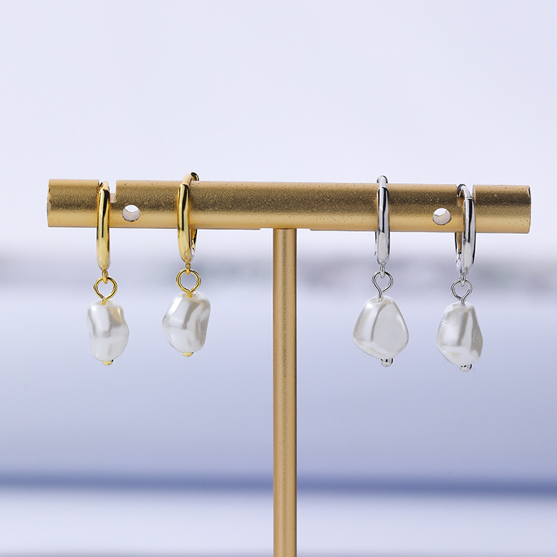 Temperament Pearl Autumn And Winter Earrings
