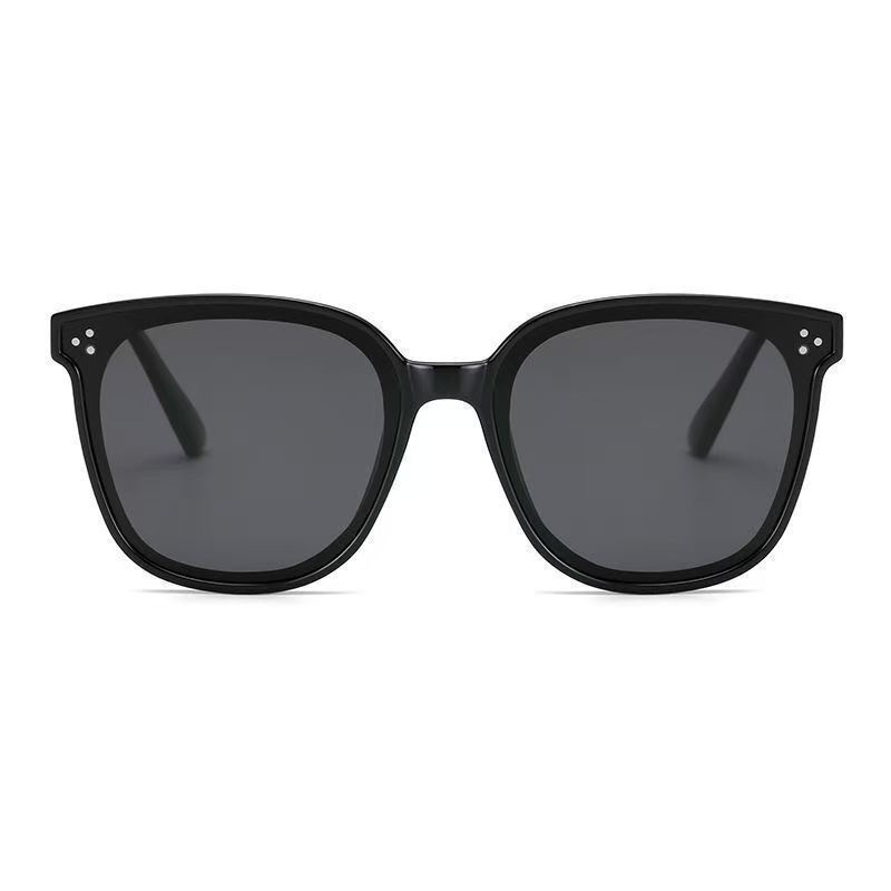 Womens Sophisticated Face-flattering UV-protective Large-frame Retro Sunglasses