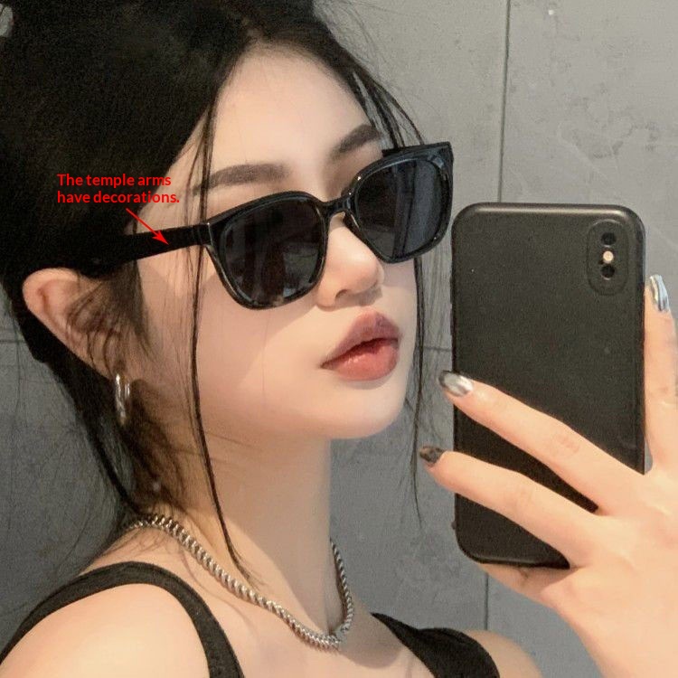 Womens Sophisticated Face-flattering UV-protective Large-frame Retro Sunglasses