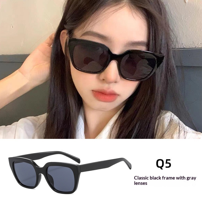 Womens Sophisticated Face-flattering UV-protective Large-frame Retro Sunglasses