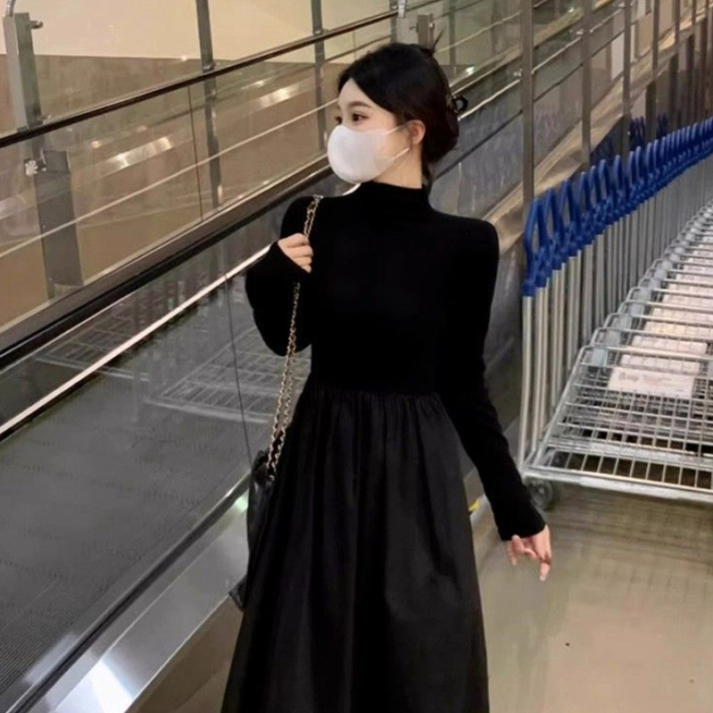 Sophisticated, Hepburn-style Chic Dress For Women