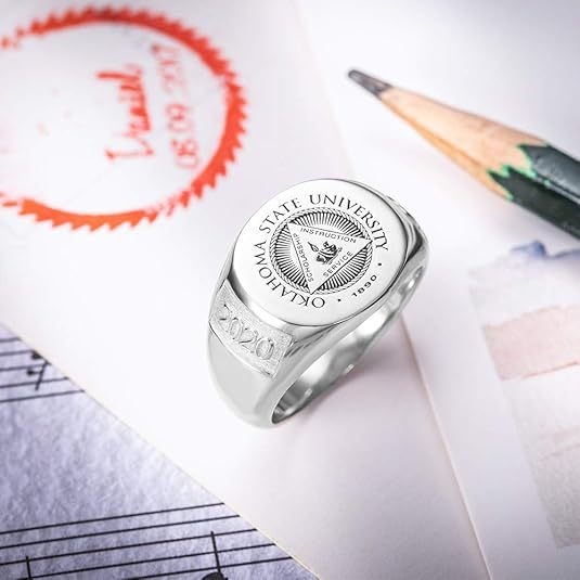 Custom-made Graduation Class Rings Engraved Badges