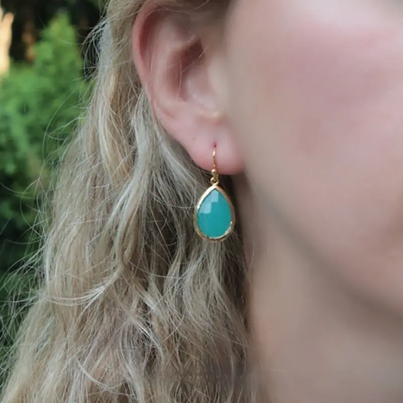 Mint Green Crystal Long Earrings For Women Elegant And Fashion-Forward