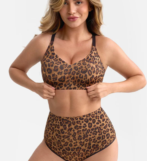 Buy Women's Clothing Online | Buy Trending Dresses for Women