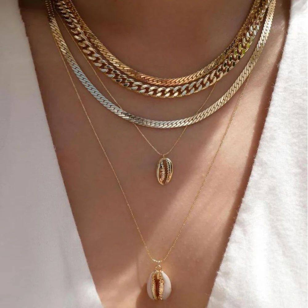 Fashion retro gold pendant necklace for modern outfits