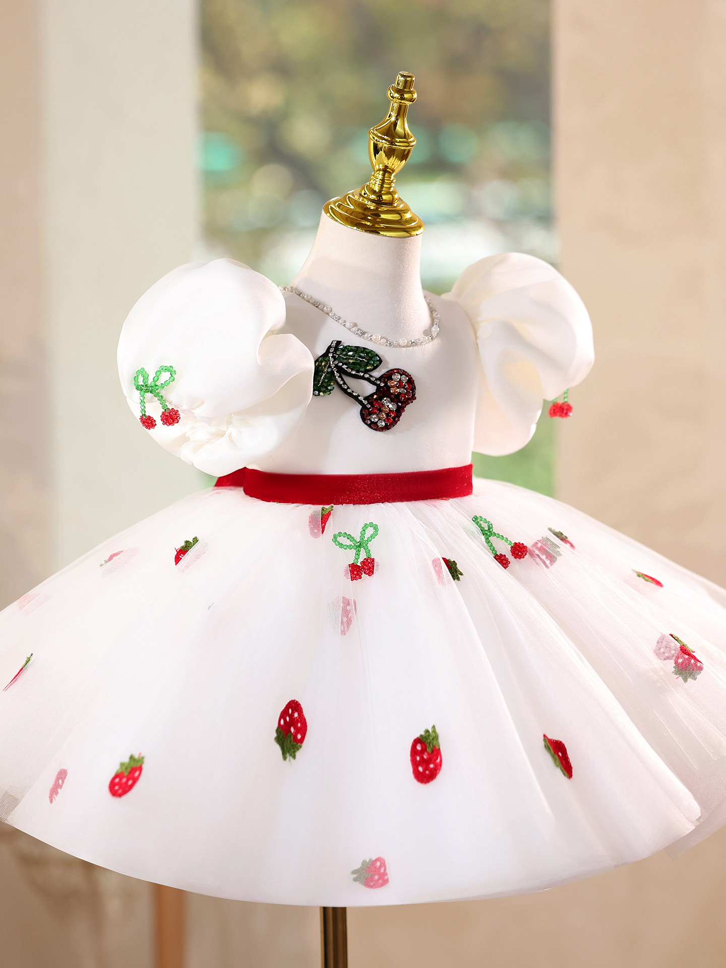 Girls Birthday Princess Dress Flower Girl Wedding Gown Western-Style Puffy Tulle Skirt