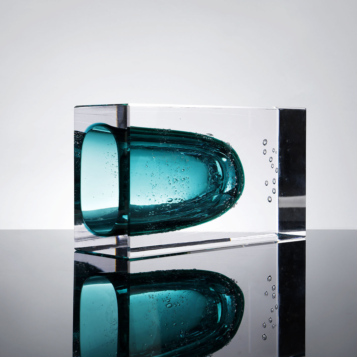 Light-luxury Substantial Square Blue Glazed Vase