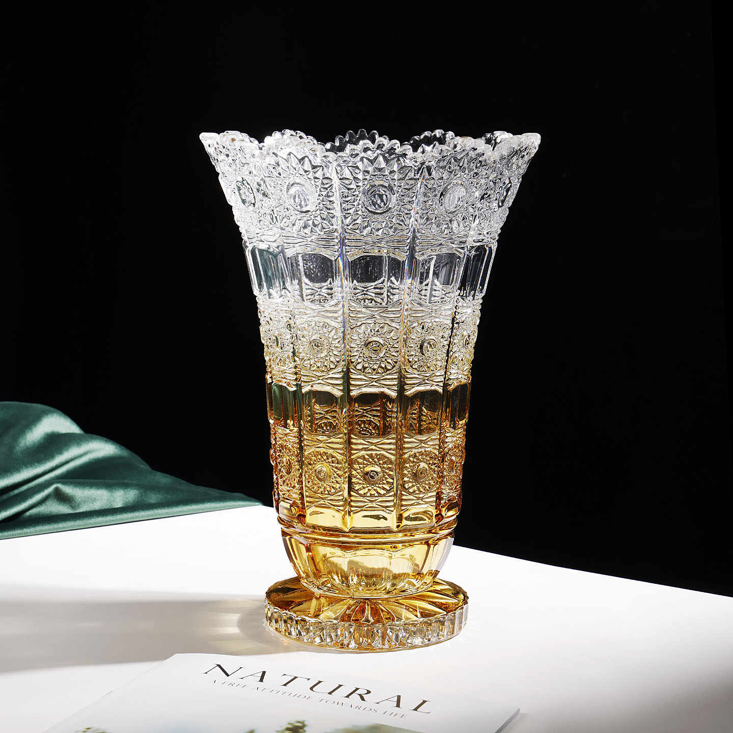 European-style Creative Light-Luxury Gradient Glass Vase