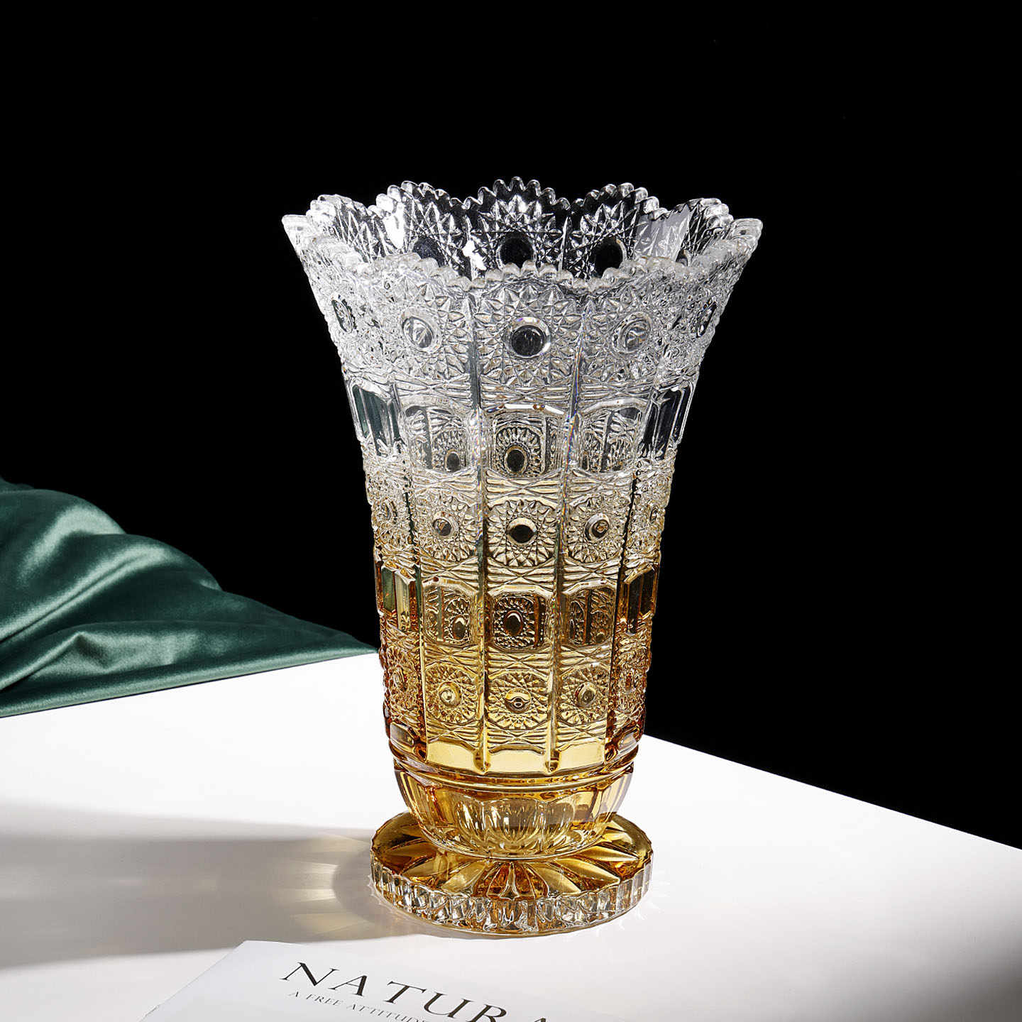 European-style Creative Light-Luxury Gradient Glass Vase