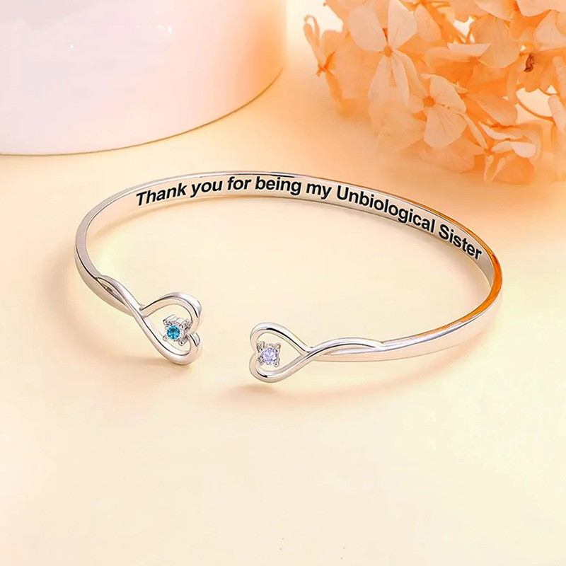 Diamond-encrusted Hollow Heart Bracelet