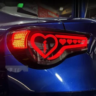 Toyota 86 Customized Taillights Flowing Turn Signals And Brake Lights