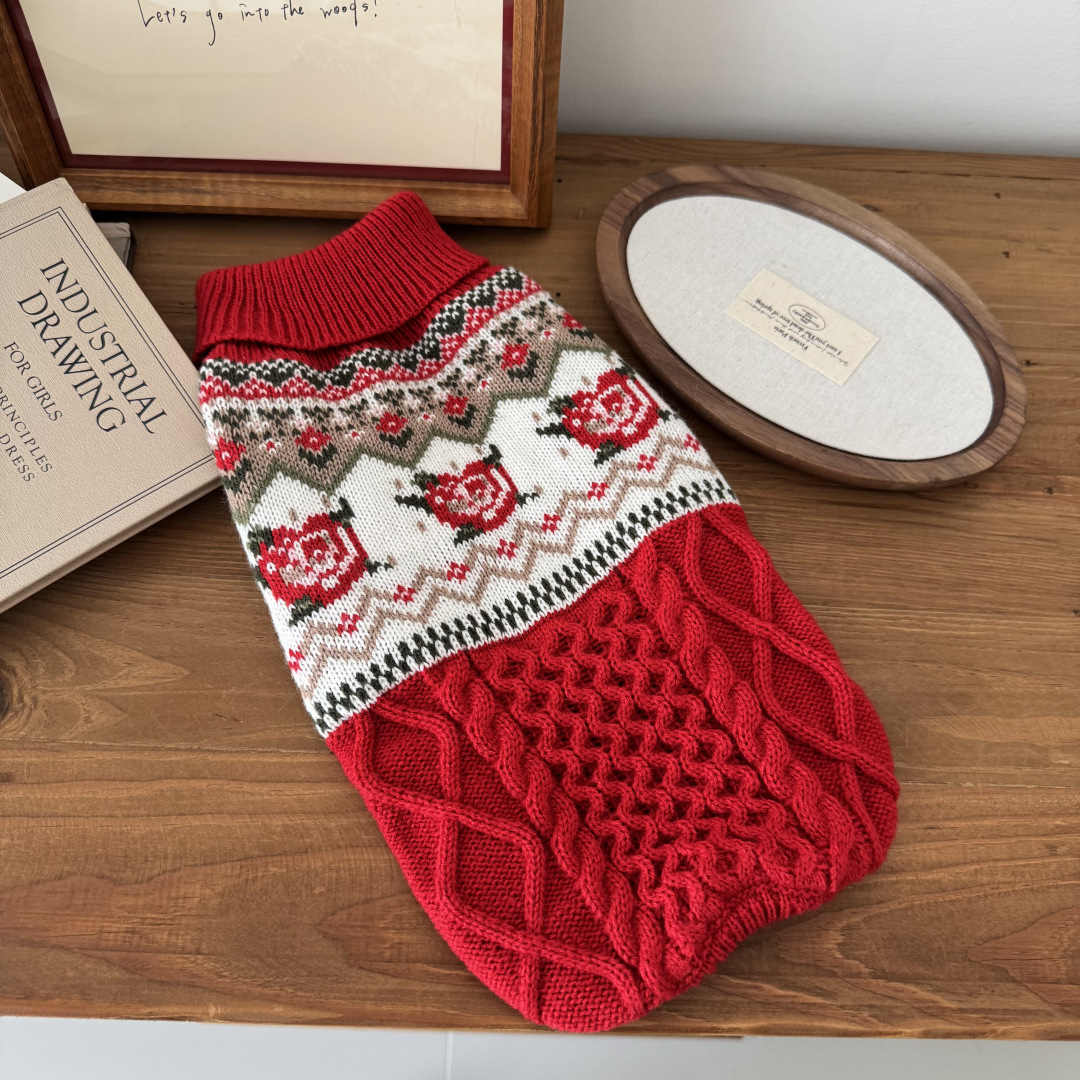 Retro Pet Sweater With New Year Roses Pattern