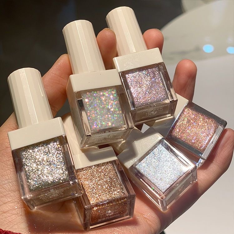 Little Bear Liquid Eyeshadow With Little Bear Glitter And Shimmer Powder