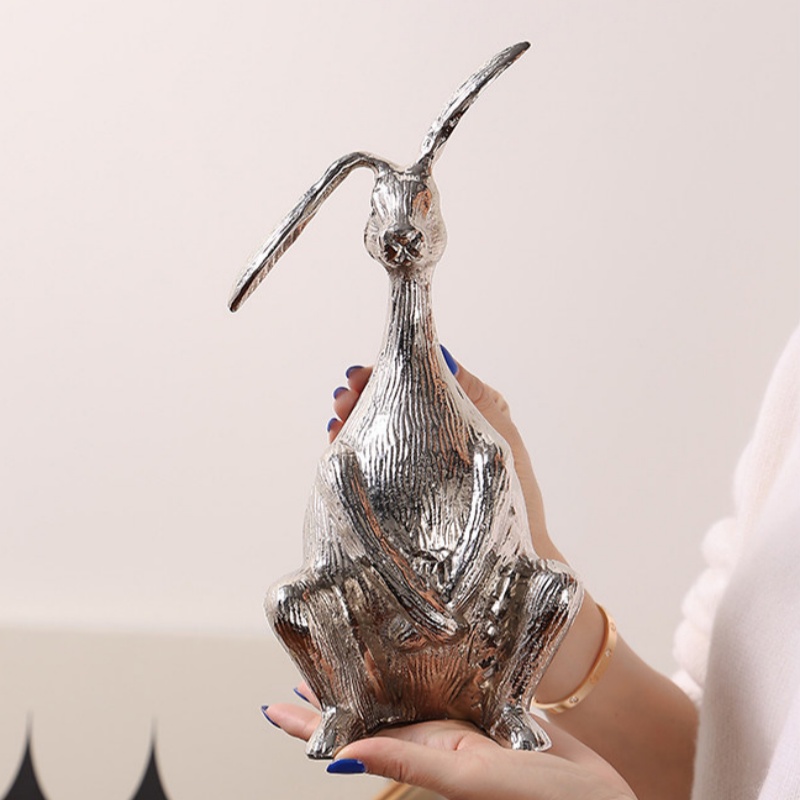 Modern Creative Metal Aluminum Imported Sculpture Rabbit Ornament