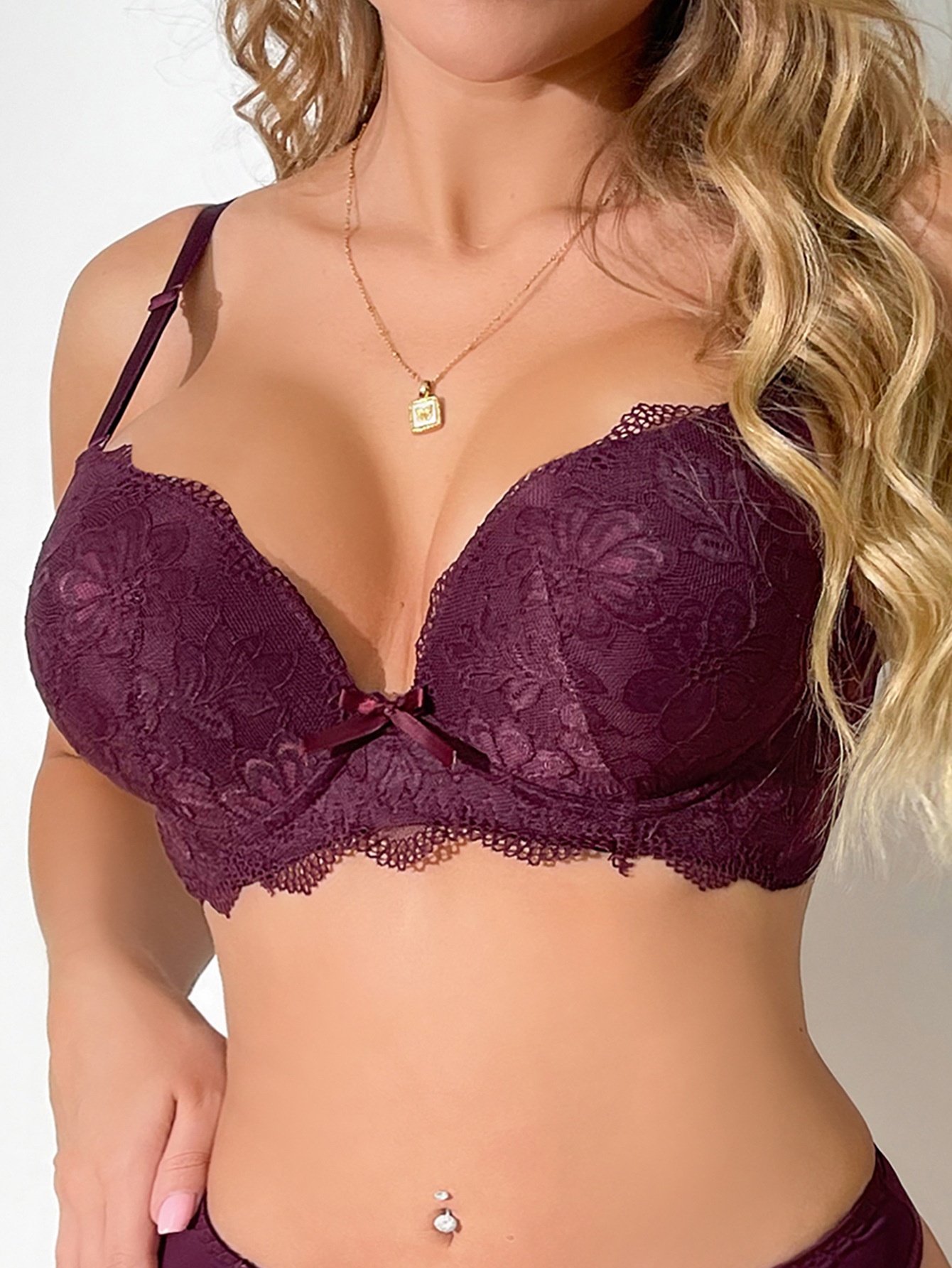 Buy Women's Clothing Online | Buy Trending Dresses for Women Buy Women's Clothing Online | Buy Trending Dresses for Women