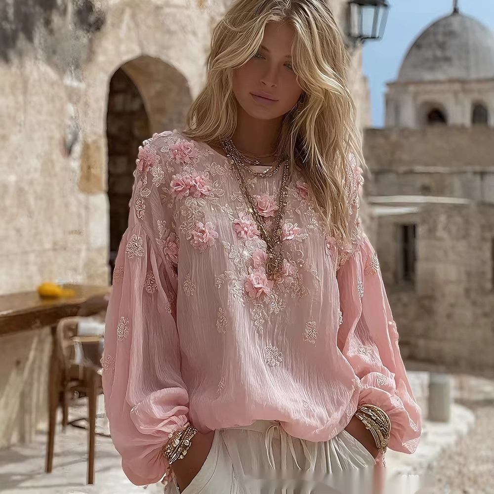 Retro Bohemian Rose-Embroidered Loose Linen Top