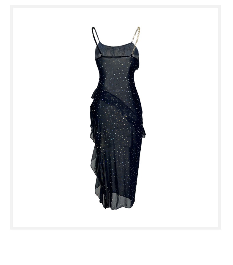 Buy Women's Clothing Online | Buy Trending Dresses for Women