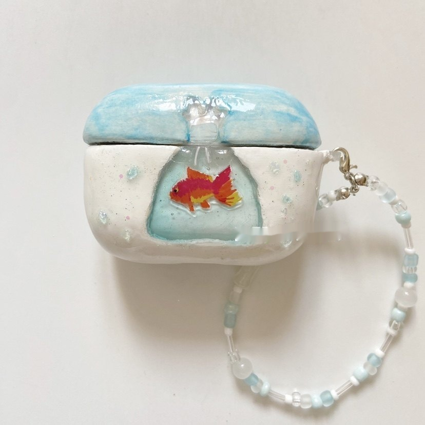 Personalized Minimalist Goldfish Bluetooth Earphone Case