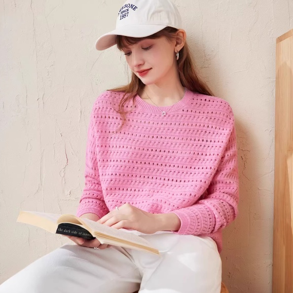 New FallWinter Hollowed-Out Merino Wool Womens Sweater