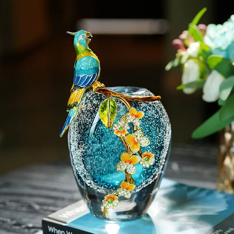 Exquisite Enamel-Decorated Vase Premium Handcrafted Piece