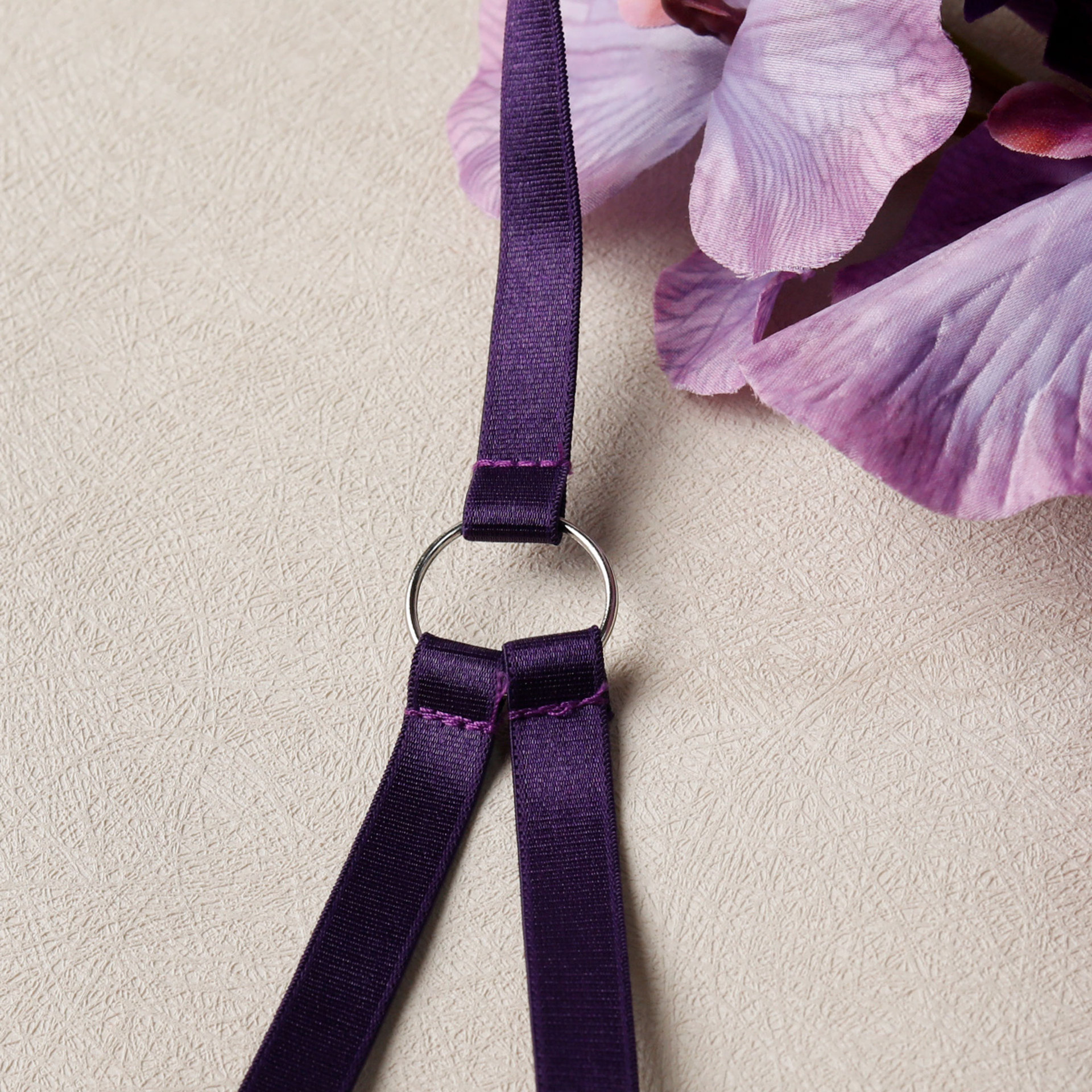 Buy Women's Clothing Online | Buy Trending Dresses for Women