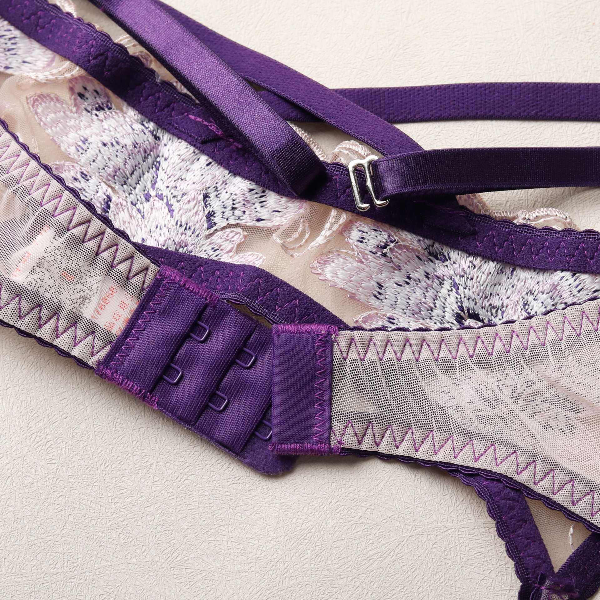 Buy Women's Clothing Online | Buy Trending Dresses for Women