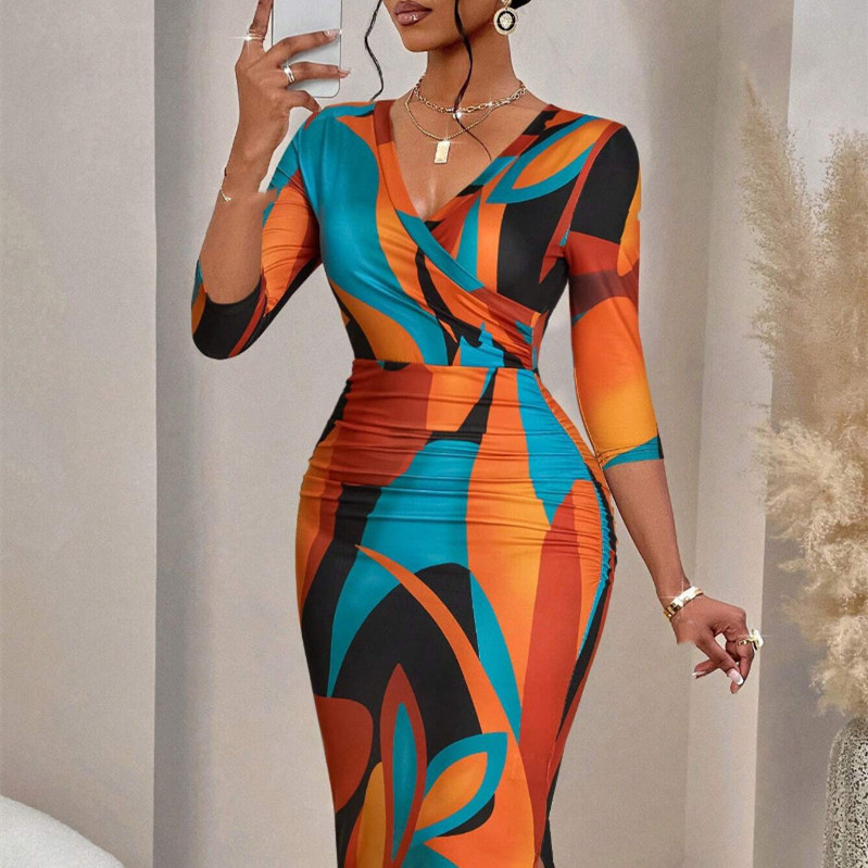 Fashionable Long-sleeve V-neck Maxi Dress