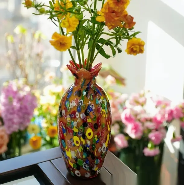 Design-forward Glass Vase With Myriad Blossoms And Delicate Petals