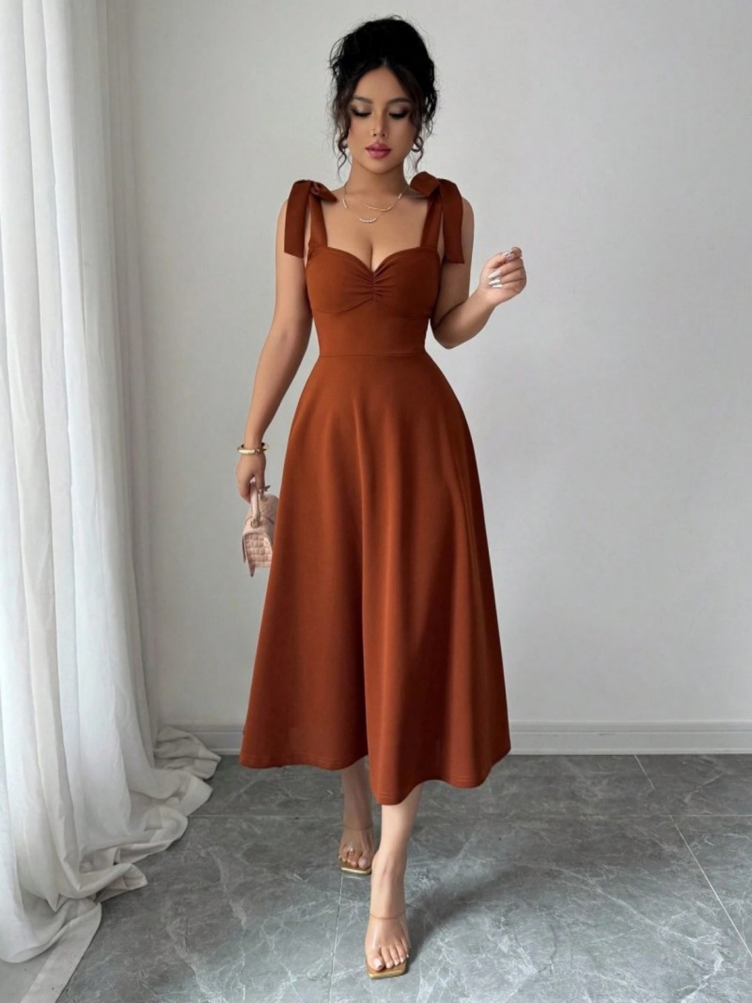 Buy Women's Clothing Online | Buy Trending Dresses for Women