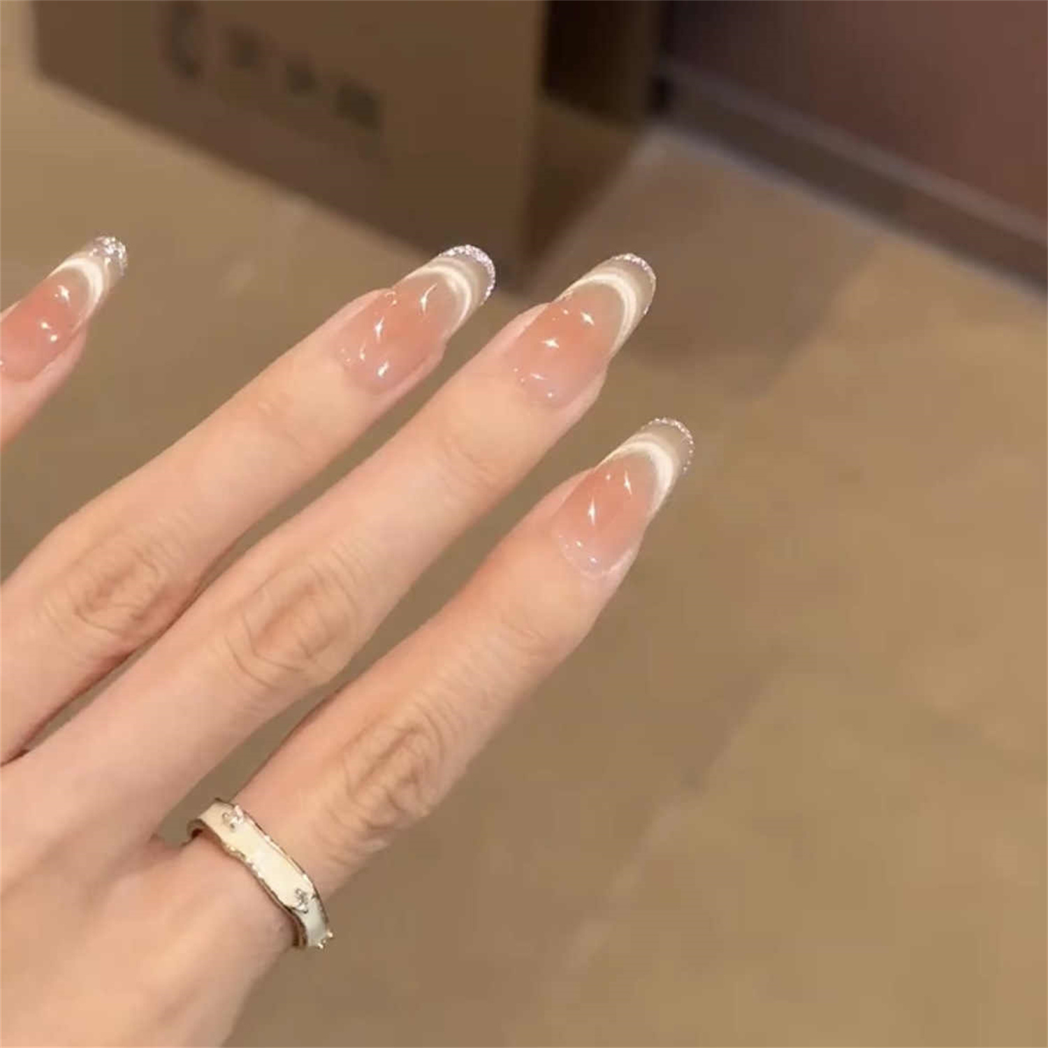 Pure Hand-wearing Armor Has A High Sense