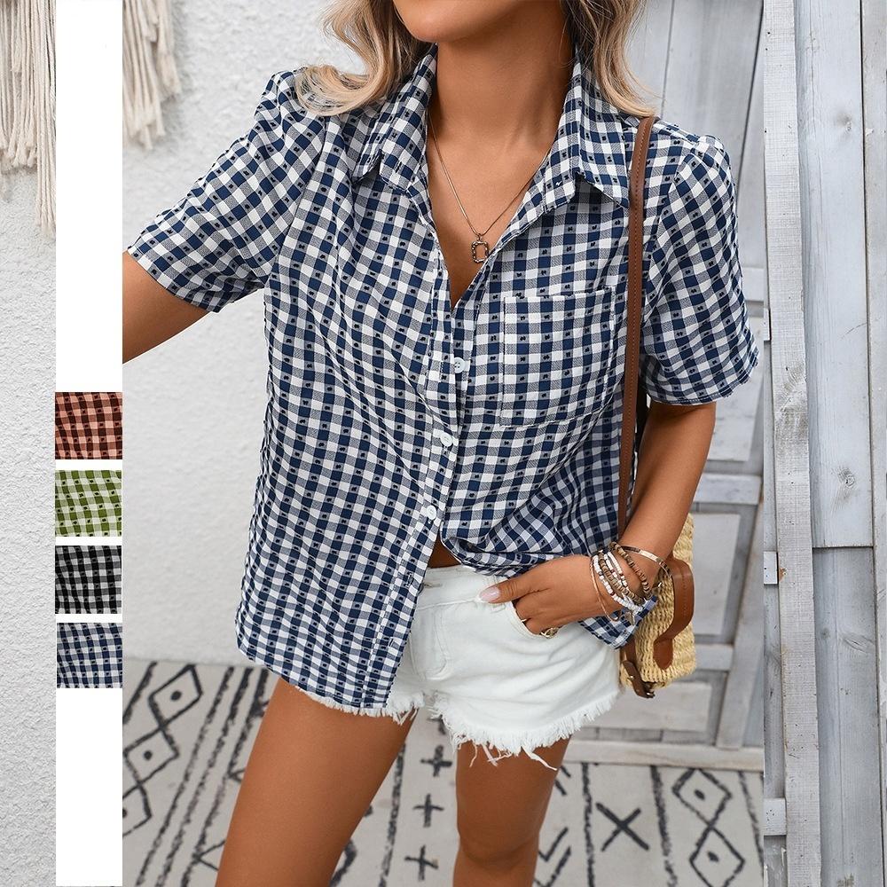 Loose-fitting Short-sleeved Pocketed Casual Plaid Shirt