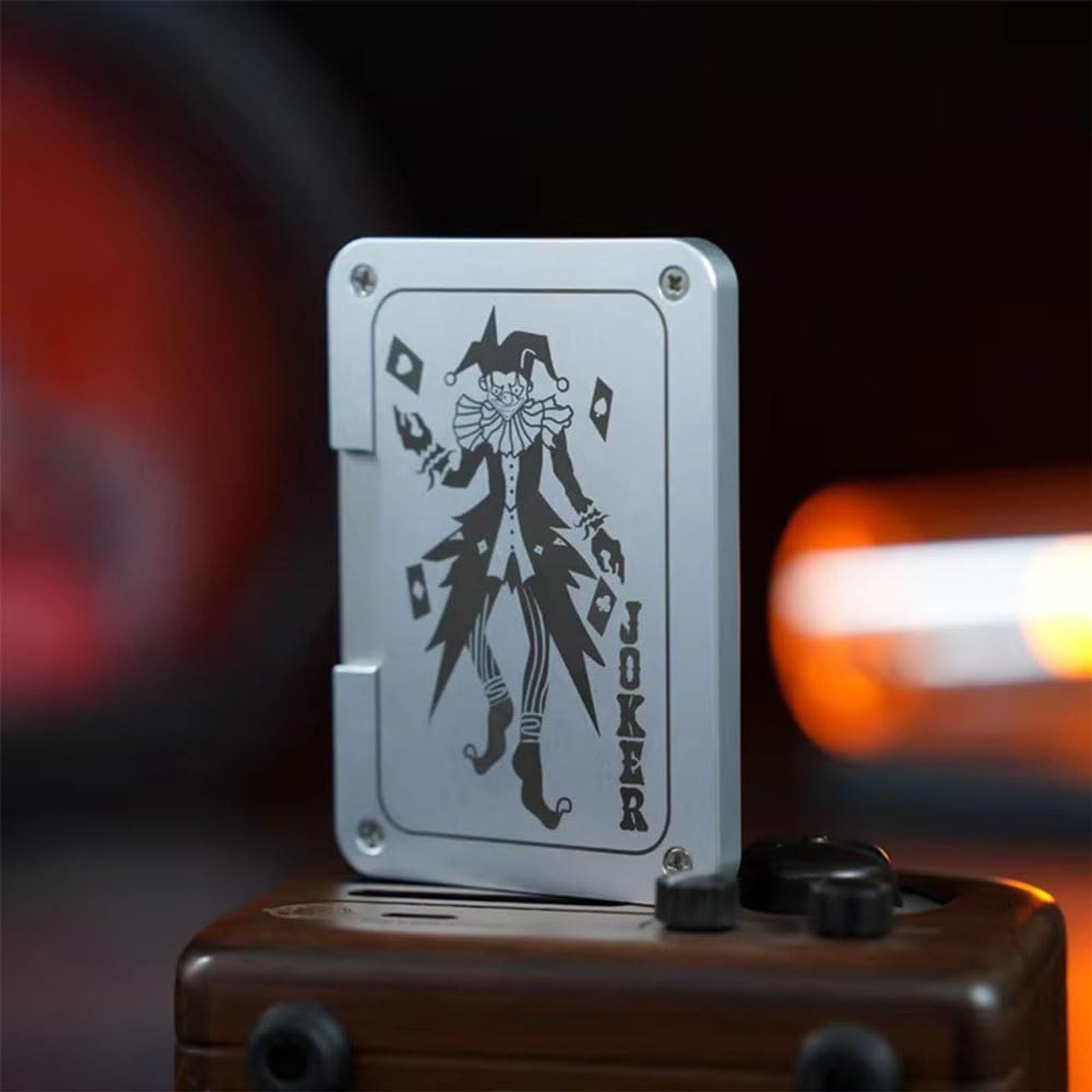 Mechanical Rotating Clown Tech With Five Spinning Disc Dice