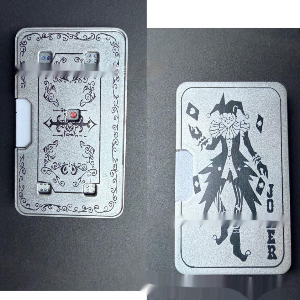 Mechanical Rotating Clown Tech With Five Spinning Disc Dice