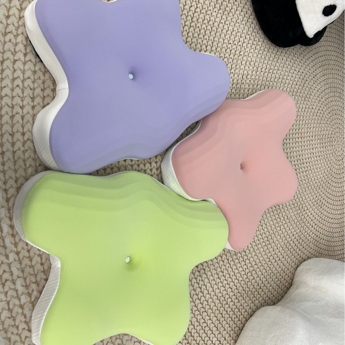 Memory Foam Pillow Core That Resists Sinking Offers Zero-pressure Support For Better Sleep And Provides Neck Support