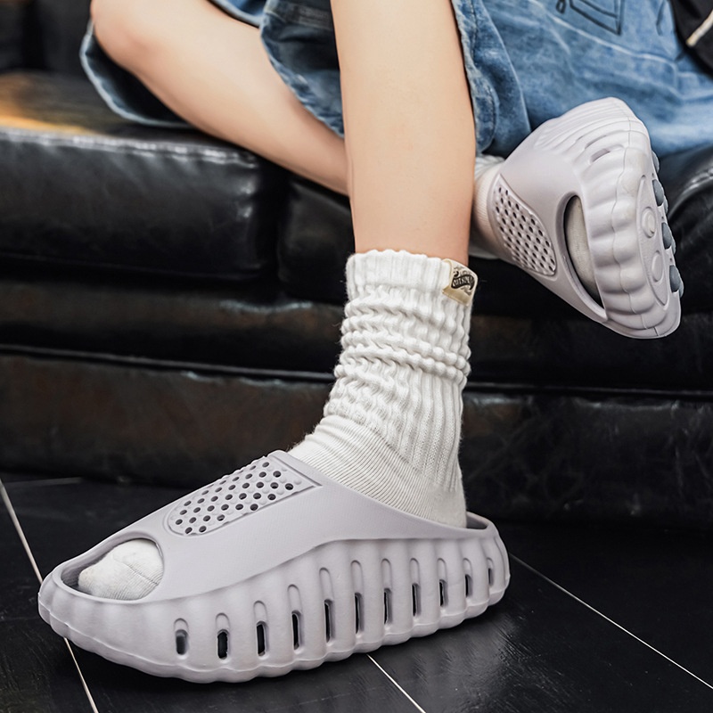 Dotted Massage Outsole For Non-slip And Wear-resistant Performancetwo-tone Couples Slide Sandals