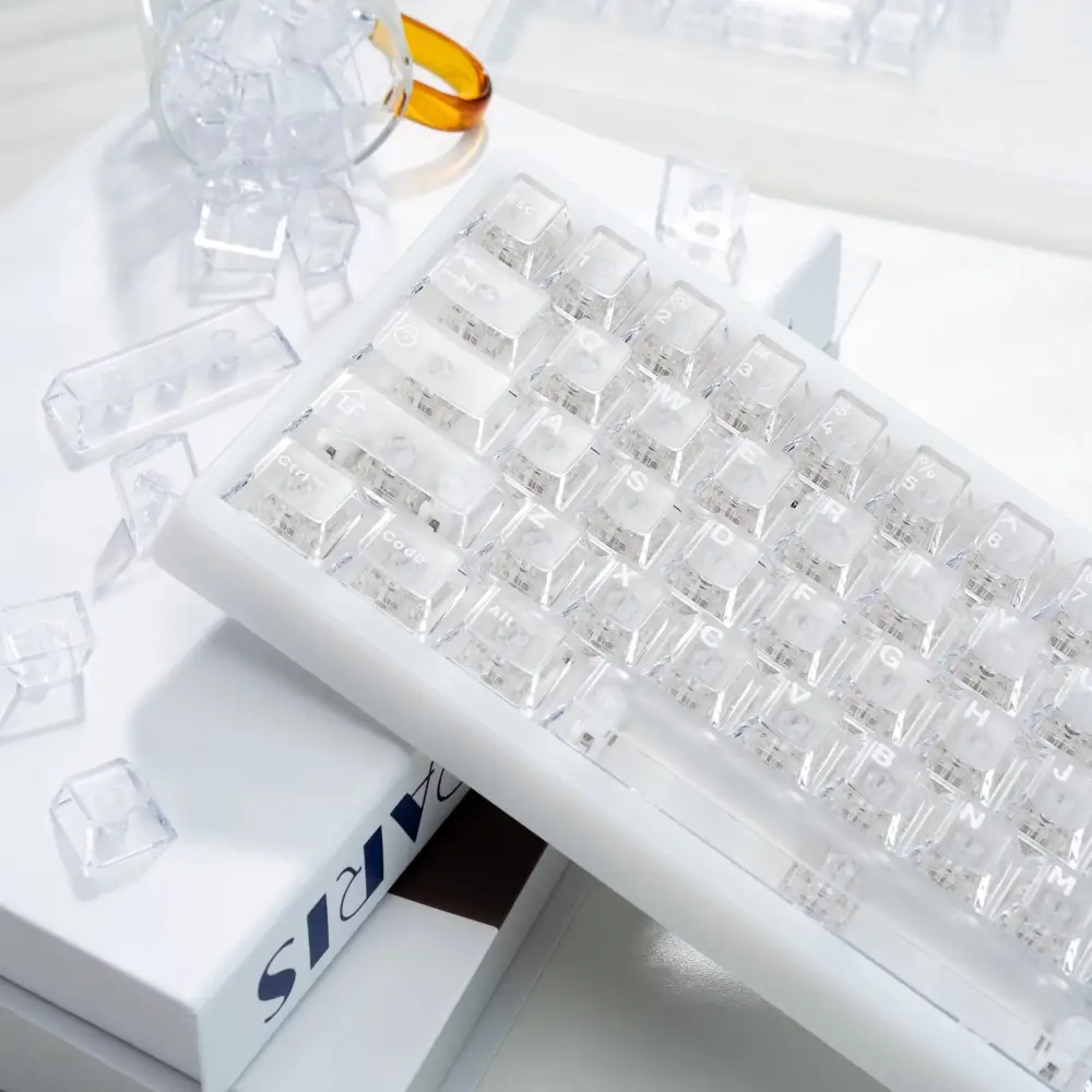 PC Frosted Translucent White Keycap with Light-transmitting Mechanical Magnetic