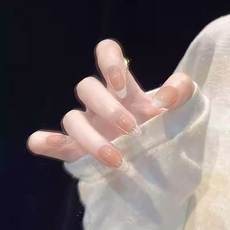 Icy Translucent Side-lit Cat-eye Handmade Almond Nail Art