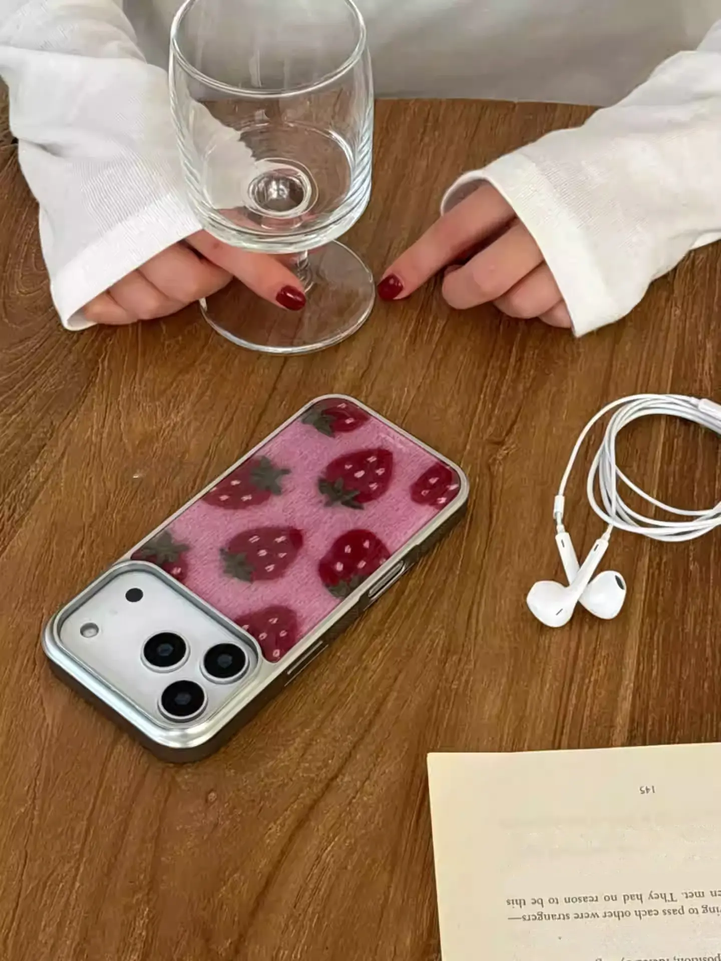 Strawberry themed Protective Case 16 Pro Max Protective Cover