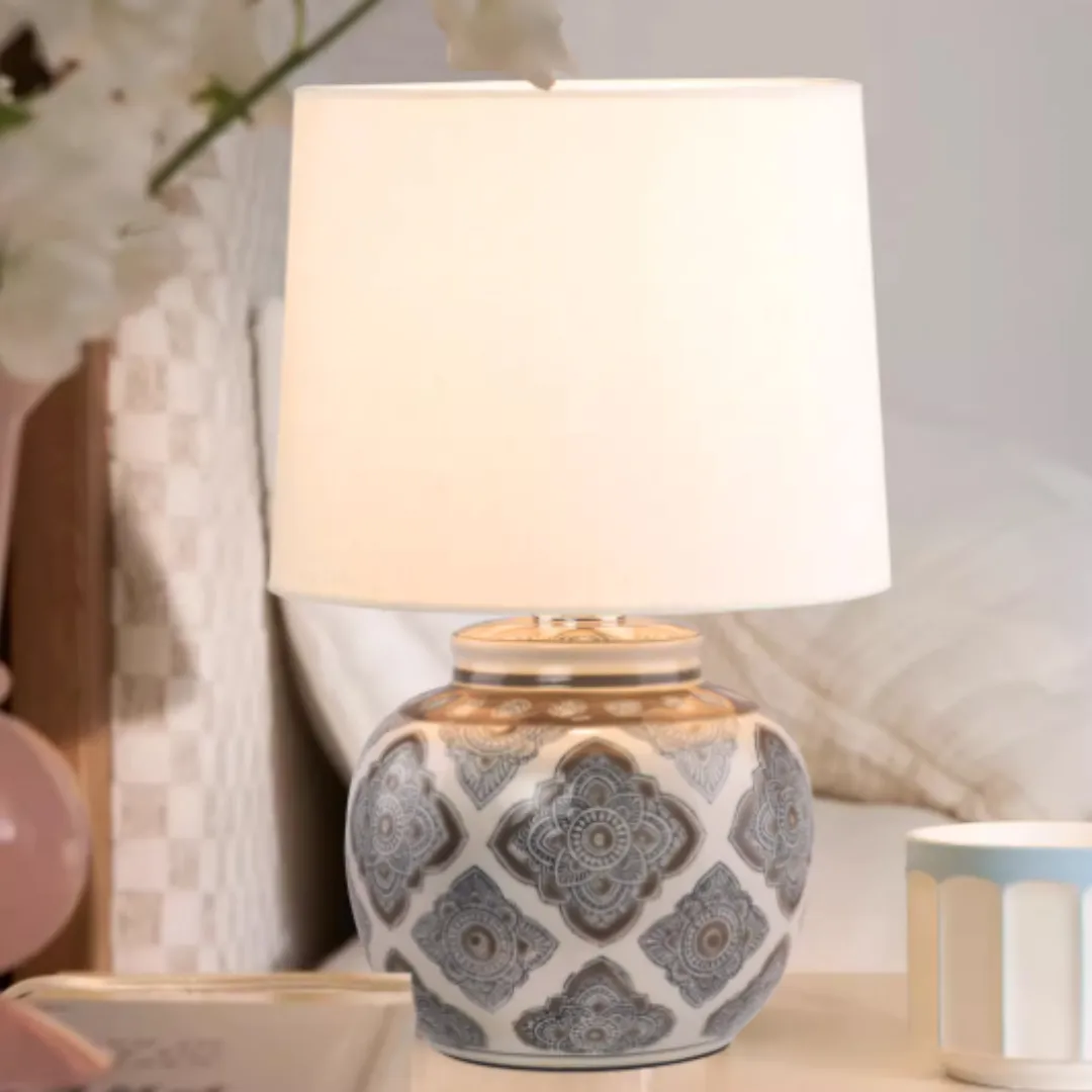 Modern Chinese-style Ceramic Table Lamp