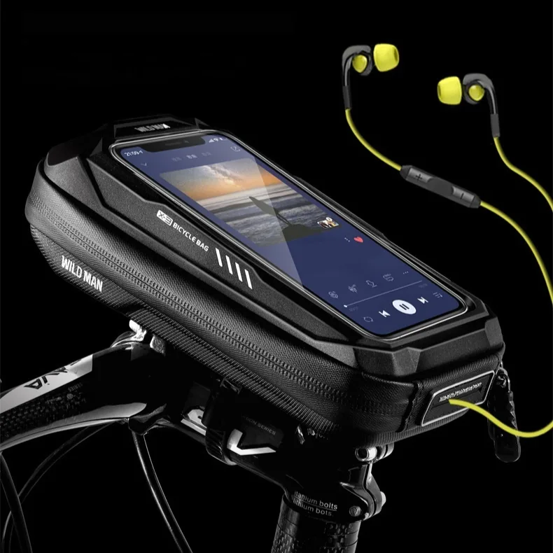 Hard-shell Handlebar Bag for Touchscreen Phones Designed for Cycling